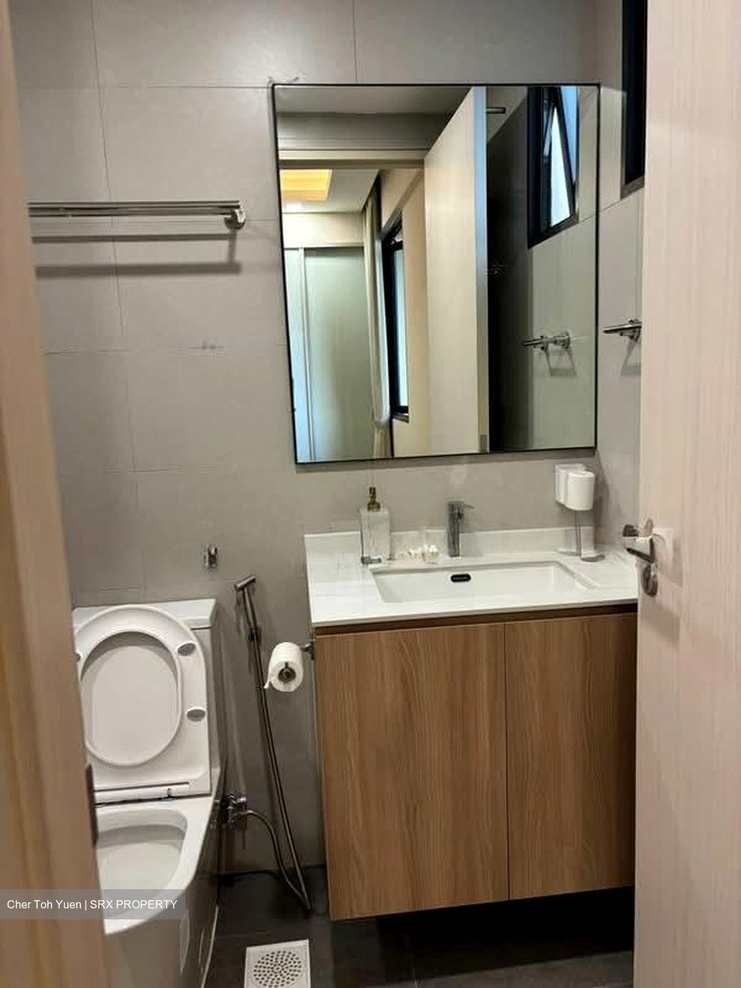 The Amore (D19), Condominium #574092811